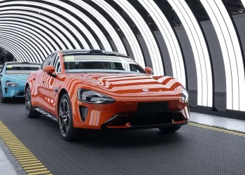 Xiaomi produz um SU7 a cada 76 segundos, Su7 é considerado o carro mais potente do mundo