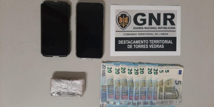 Portugal: GNR prende homem de 31 anos por tráfico de drogas em Torres Vedras