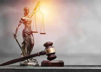 Abuso de Poder Judicial: Quando a Justiça se torna arbitrária “abusiva, autocrática e autoritária”