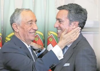 Nome de filho do Presidente de Portugal  aparece em caso de corrupção miliorária na Espanha