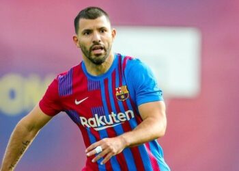 Sergio Aguero processa Barcelona e cobra na justiça 3 milhões de euros de salários não pagos