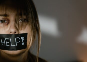 Dia Europeu de Combate ao Tráfico de Seres Humanos. PSP alerta a população para os sinais precoce de potenciais vítimas desse crime