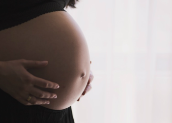 Rússia vai pagar até 10 mil euros para estudantes universitárias com idade entre 18 e 23 anos terem filhos