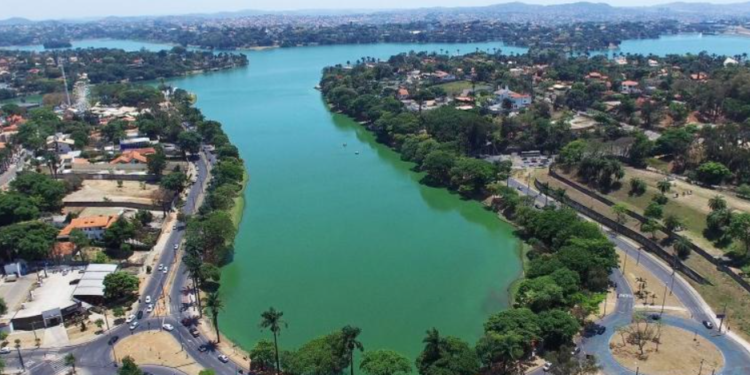Bandidos roubam joias no valor de R$ 300 mil em mansão de bairro nobre em BH