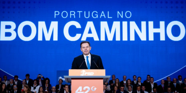 Montenegro destina 80 milhões de euros para a construção de dois centros de acolhimento a imigrantes, no Porto e em Lisboa