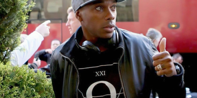 Supremo Tribunal Federal forma maioria para manter prisão de ex-jogador de futebol Robinho