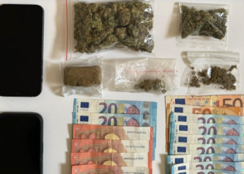 GNR detém em Torres Vedras dois jovens de 21 e 23 anos por tráfico de drogas. “Tão novinhos, coitadinhos”