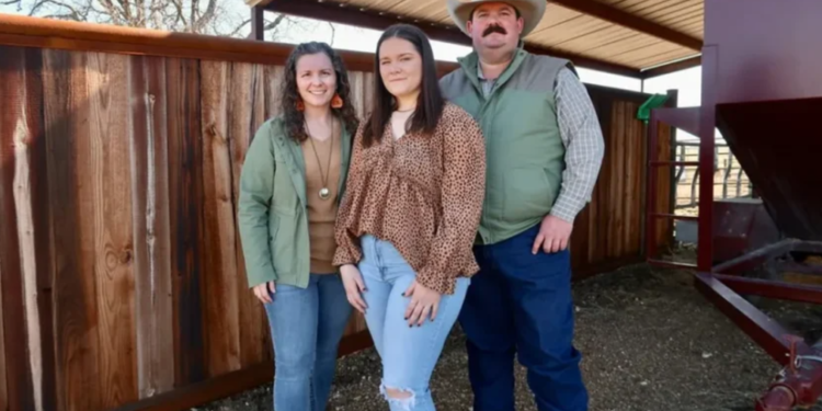 Pais cobram aluguel da filha que tem 18 anos de idade e atitude divide opiniões na internet: “Nem tudo é de graça, disse o pai”