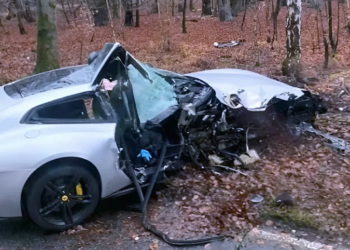 Michail Antonio, estrela do West Ham, sofre grave acidente de carro