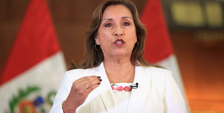 Presidente do Peru quer pena de morte para estuprador de criança