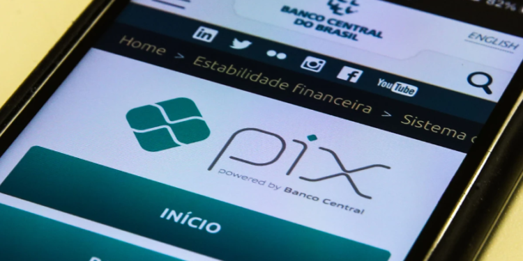 Pagamento de boletos por Pix é aprovado pelo Banco Central; saiba quando começa a valer