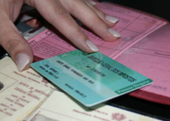 Policia Judiciária detém estrangeira de 30 anos por falsificação de documentos