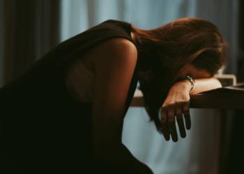 “Assedio moral humilhação e preconceito”: A realidade dos brasileiros que trabalham nas fábricas de Portugal