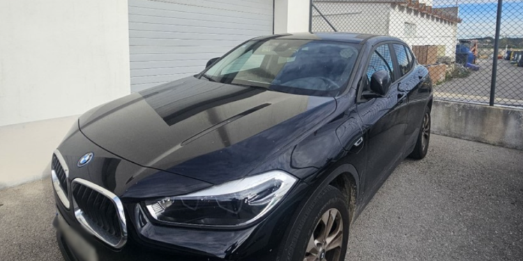 GNR faz apreensão de cocaína e recupera veículo que foi furtado em Mafra