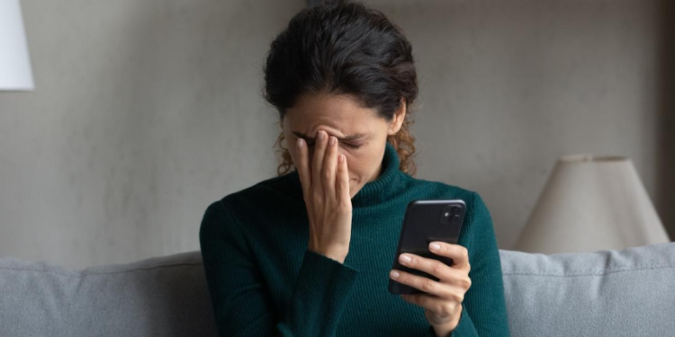 Mulher vai receber R$ 8 mil após cair em golpe em Minas Gerais