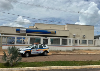 Homem é morto com “pedradas na cabeça” dentro da sua casa após bebedeira e discussão. “VAI EMBORA DA MINHA CASA”