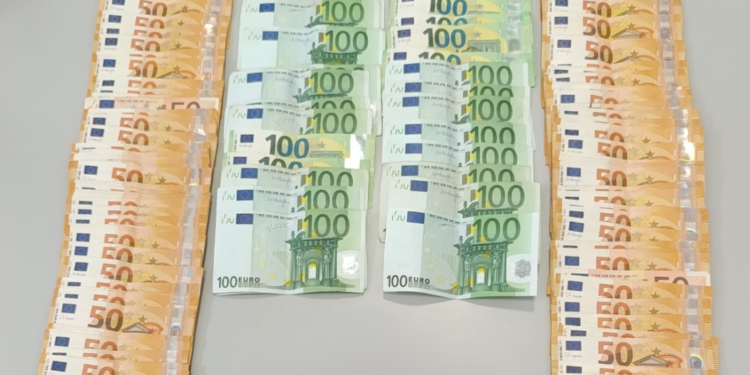 Idoso de 70 anos é detido pela GNR com 10 mil euros em dinheiro vivo proveniente de “Jogo do bicho” no Funchal