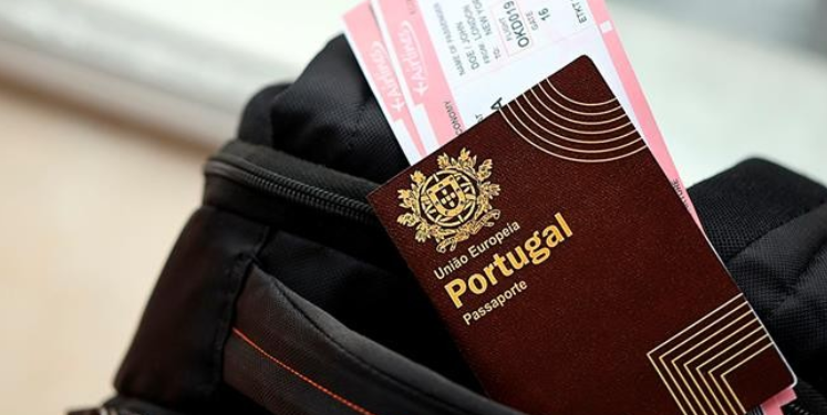 Passaporte português continua sendo um dos mais RESPEITADOS do mundo em 2025