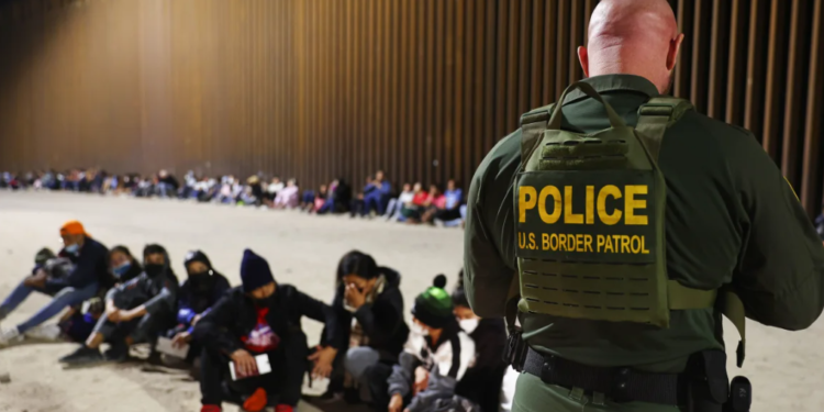 Ações de Trump contra imigrantes ilegais começam na próxima semana