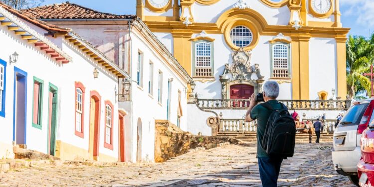 Minas Gerais registra crescimento de 10,6% na chegada de turistas internacionais em 2024