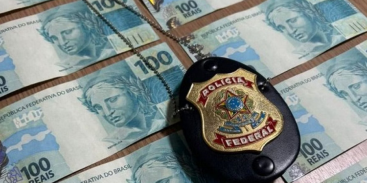 Polícia Federal prende homem que comprou notas falsas de R$ 100 pelos Correios em MG