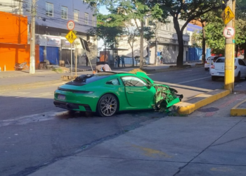 Acidente com Porsche deixa cinco pessoas feridas em BH, entre elas um influenciador