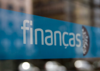 Será julgado um  ex-funcionário da Direção das Finanças de Coimbra que desviou 430 mil Euros