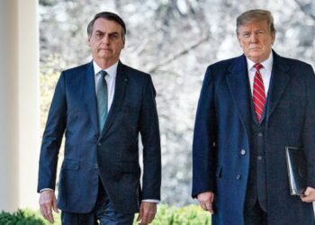 Trump cita Bolsonaro em fórum conservador dos EUA: “Família ótima”