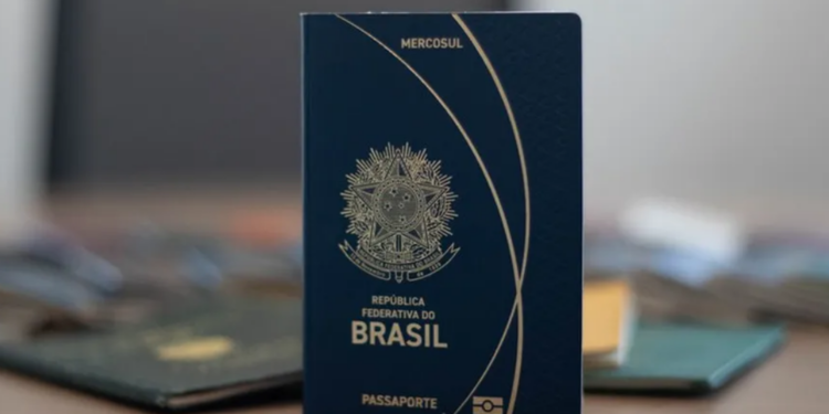 Vai ficar mais caro ? Ministério da Justiça comenta especulações sobre novo valor do passaporte brasileiro