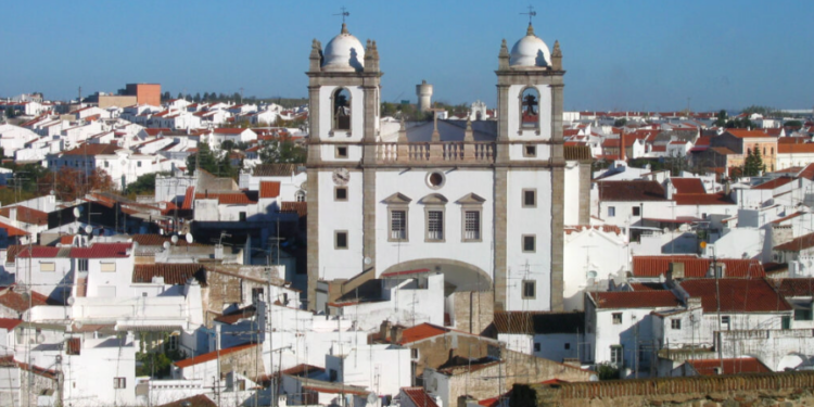 Páscoa no Alentejo: tradição, fé e sabores inesquecíveis em uma das regiões mais emblemáticas de Portugal