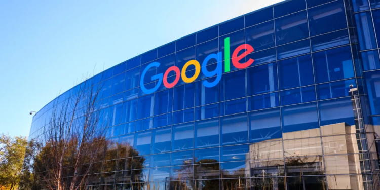 OpenAI dona do ChatGPT propõe comprar o Chrome para reduzir domínio das buscas