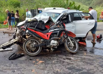 Grave acidente na BR-116 deixou dez feridos em Itambacuri no Vale do Mucuri, em Minas Gerais