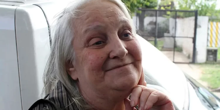 Quem é e como vive a irmã caçula do papa Francisco