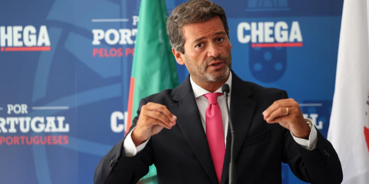 Portugal: centro e ultradireita crescem com encolhimento da esquerda