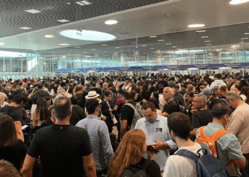 Caos e filas intermináveis: Aeroporto de Lisboa vira pesadelo para passageiros de fora da União Europeia