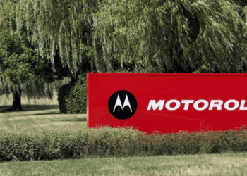 Motorola é condenada após cliente ficar sem áudio no celular