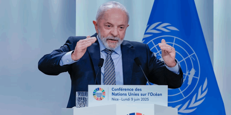 Gastos do governo Lula crescem quase o dobro da arrecadação em 2025