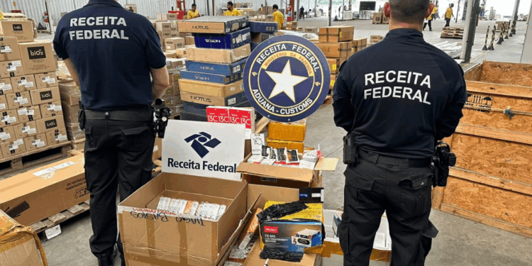 Receita Federal divulga ranking dos maiores contrabandistas do Brasil; saiba quem lidera a lista