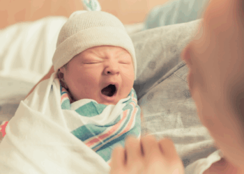 Bebés de pais estrangeiros nascidos em Portugal deixam de ter nacionalidade automática