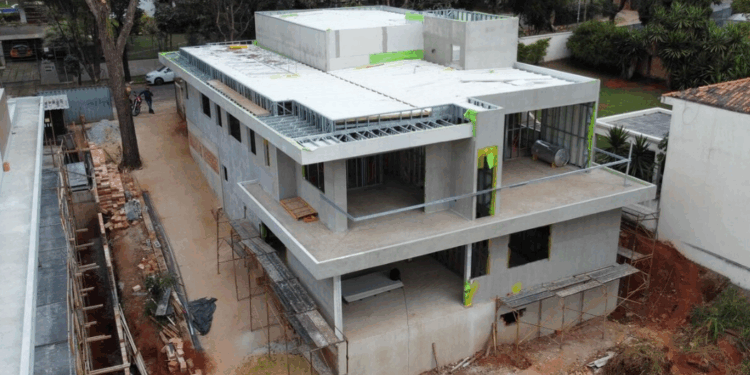 Construção moderna em BH chama atenção ao aliar rapidez, sustentabilidade e conforto
