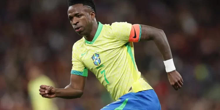 Justiça da Espanha condena quatro torcedores  por crime de ódio contra Vinicius Jr