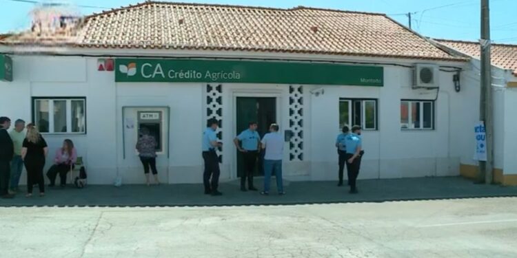 Em plena luz do dia: brasileiros armados assaltam agência bancária em Portugal e causam pânico em cidade tranquila
