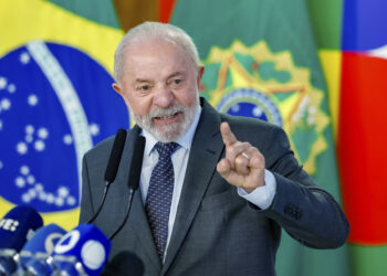 Lula anunciará crédito para entregadores comprarem motos elétricas