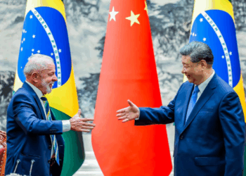 China e Brasil firmam novos acordos para ampliar cooperação em energia, infraestrutura e inteligência artificial