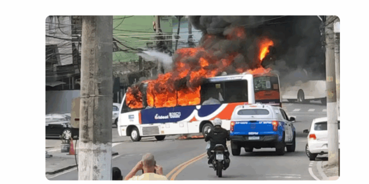 Operação no Dendê: Polícia prende suspeitos e apreende fuzis em ação no Rio de Janeiro