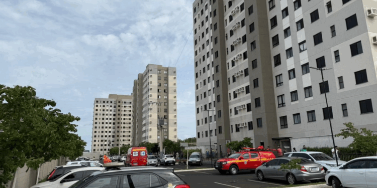 Criança de 5 anos morre após cair do 12º andar em Uberlândia MG