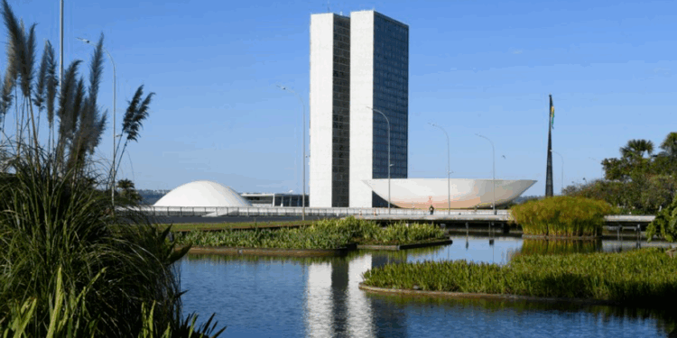 Congresso exige exame toxicológico para motoristas de categorias A e B