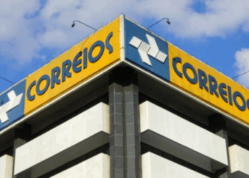 Correios assinam empréstimo de R$ 12 bilhões com garantia federal