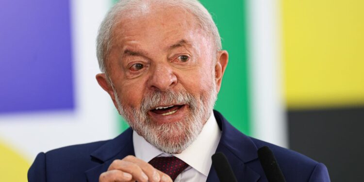 Lula condena ataque dos EUA à Venezuela e cobra resposta da ONU