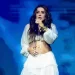 Lauana Prado anuncia gravidez do primeiro filho durante show no Rio de Janeiro